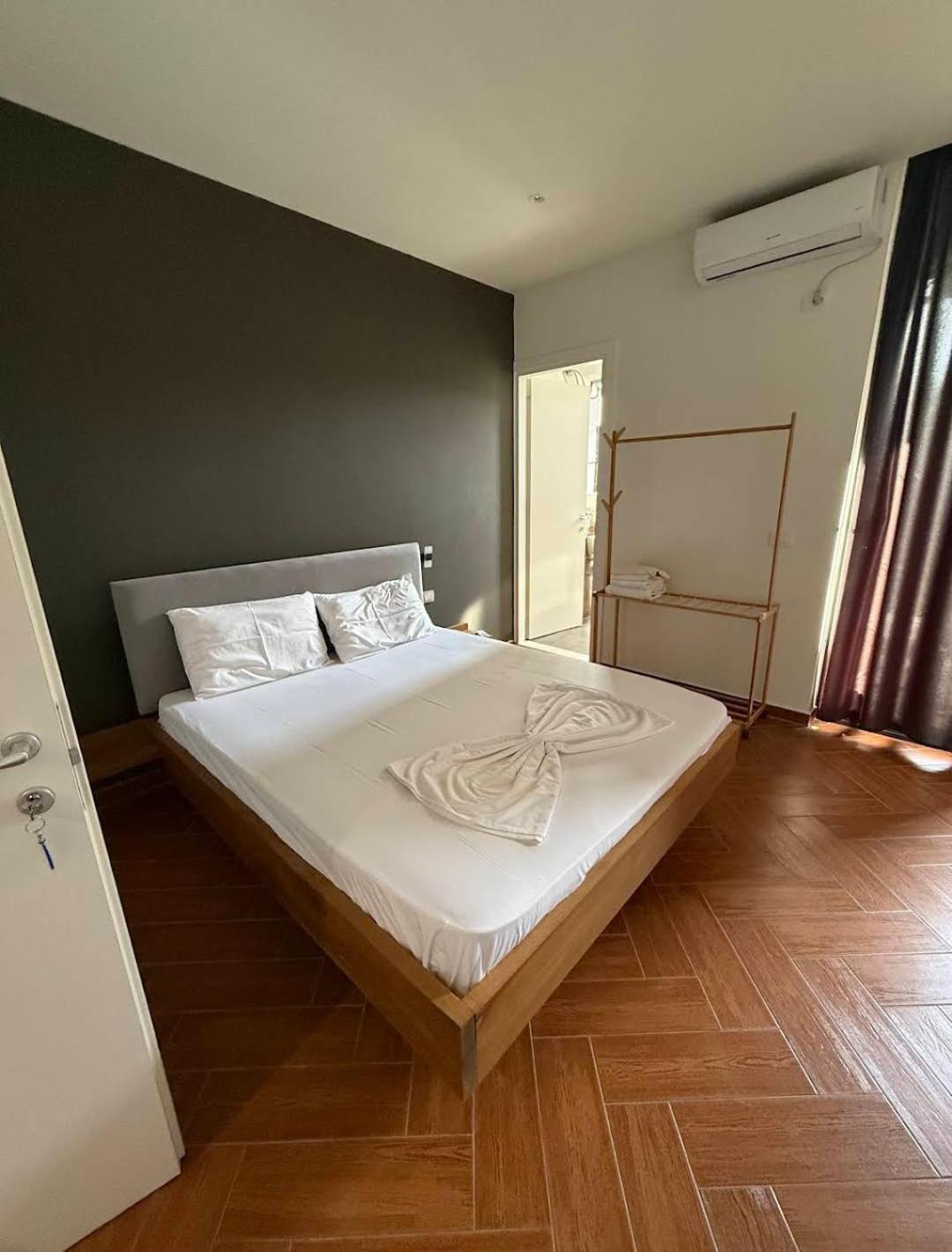 Kavalona Park Hotel 3*