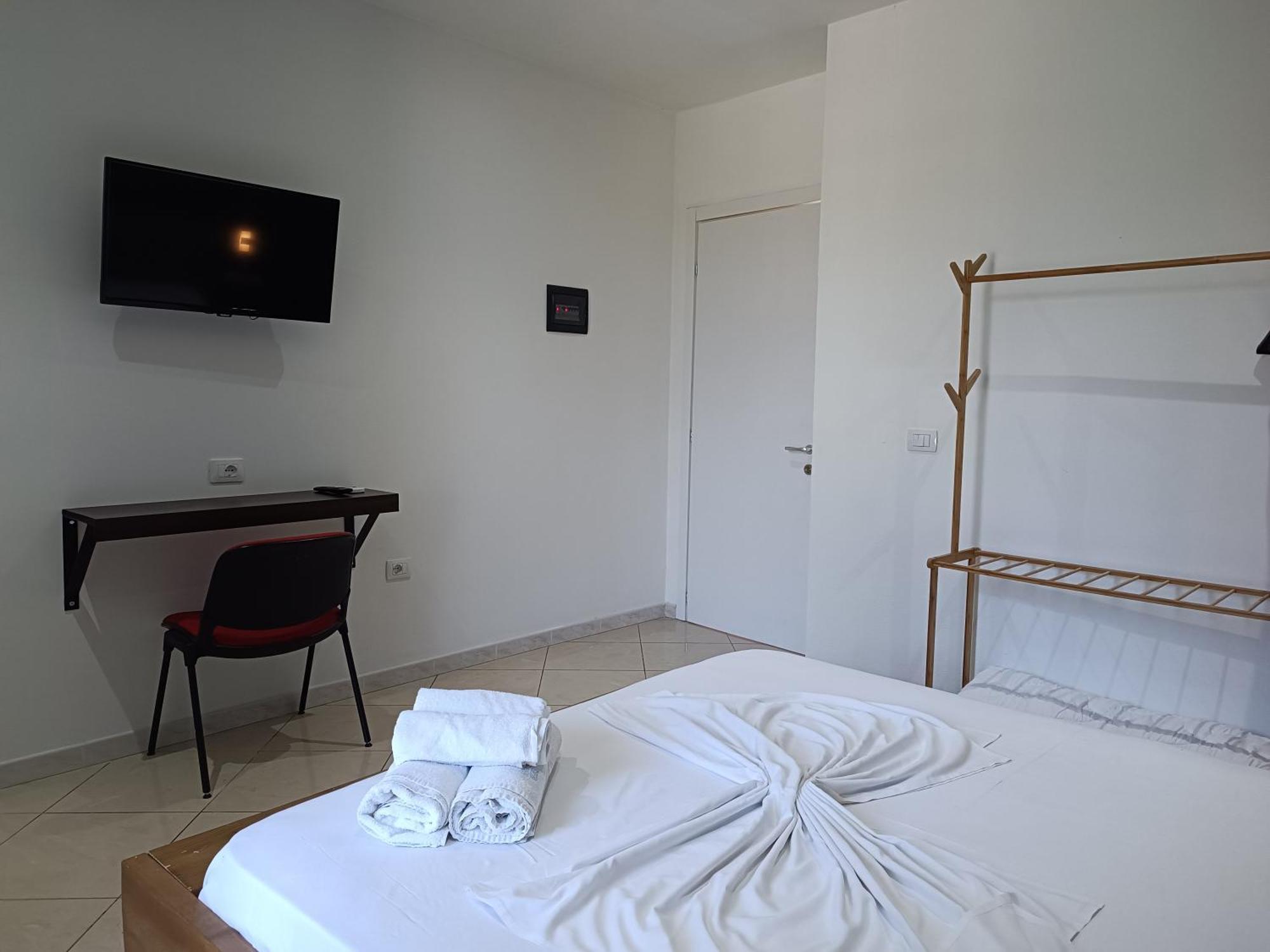 Kavalona 3* Wlora