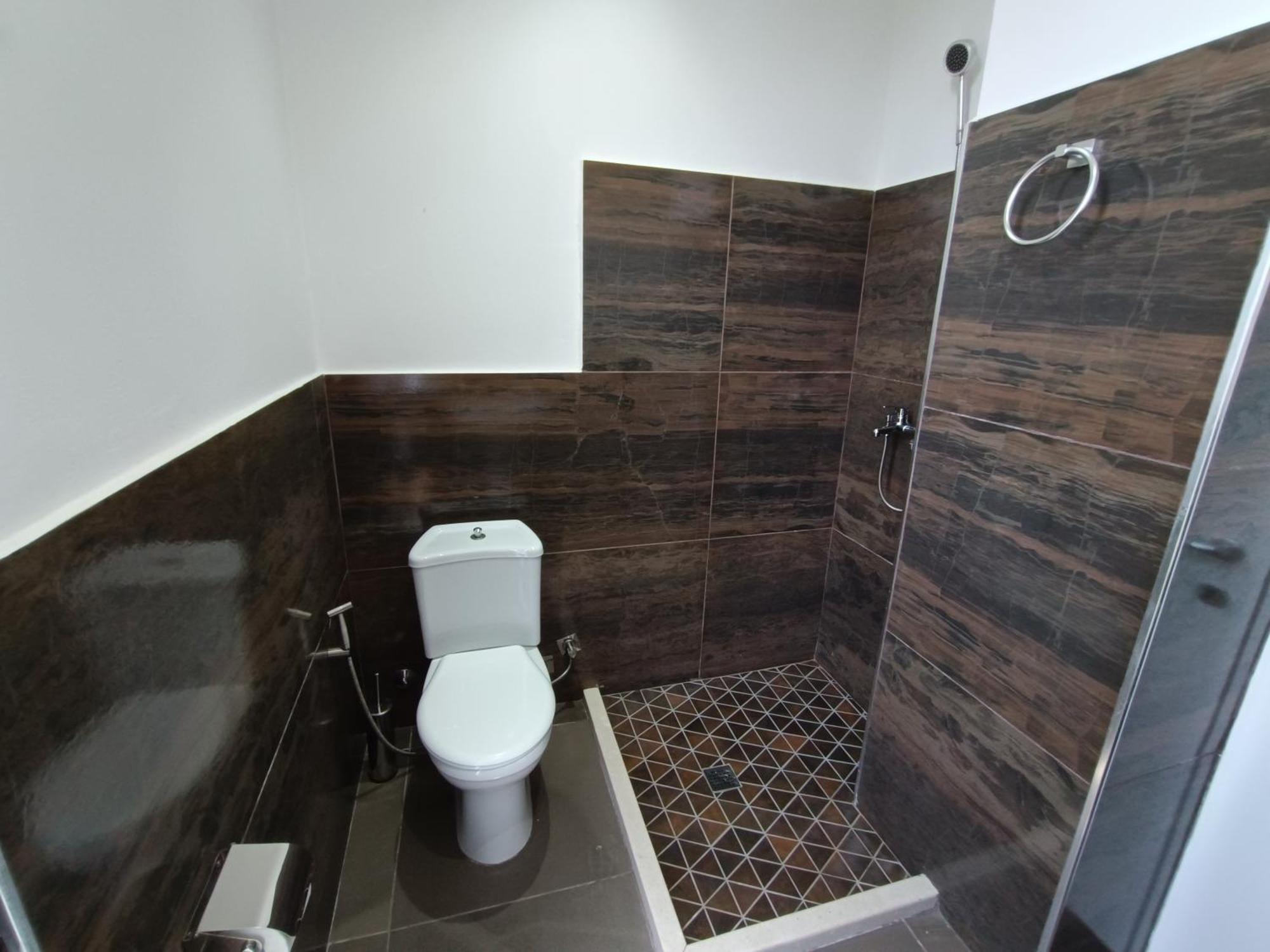 Kavalona 3* Wlora